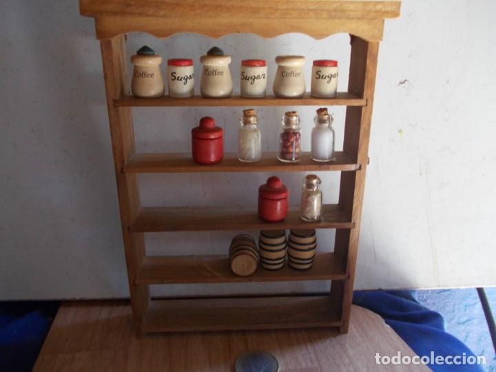 Casas de mu&ntilde;ecas: mueble estanteria de casa de mu&ntilde;ecas - Foto 4