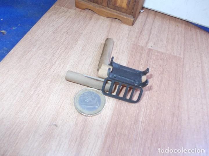 Casas de mu&ntilde;ecas: le&ntilde;ero,con palos - Foto 3