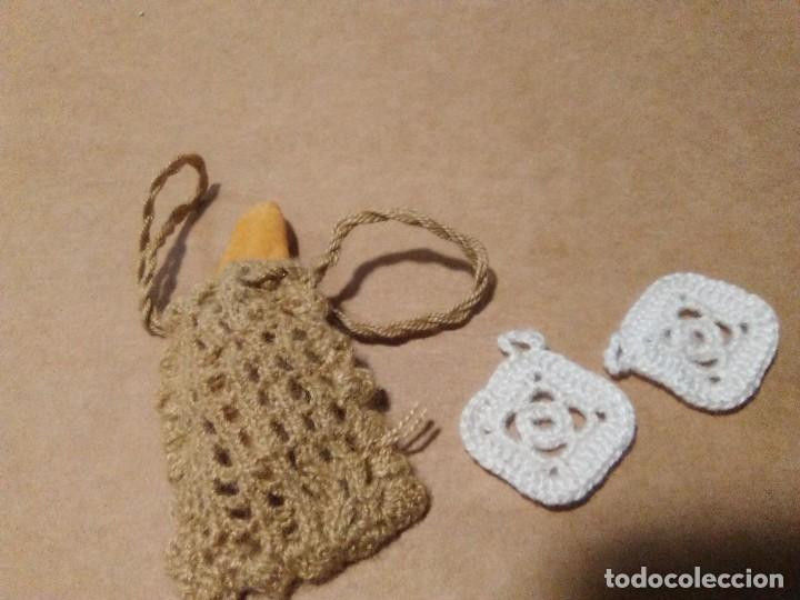 Casas de mu&ntilde;ecas: bolsa de pan y su pan. - Foto 1