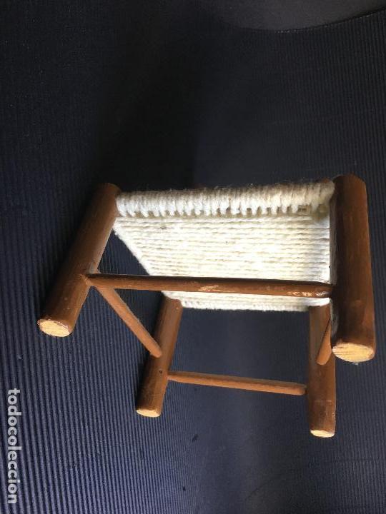 Casas de mu&ntilde;ecas: PRECIOSA SILLA DE MADERA, PARA CASA DE MU&Ntilde;ECAS, IMPECABLE - Foto 4