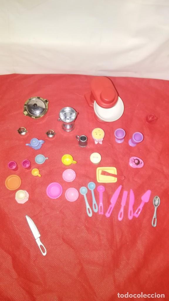 Casas de mu&ntilde;ecas: Lote de productos para Barbie - Foto 1