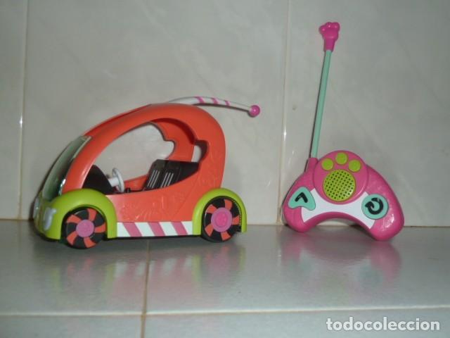 Casas de mu&ntilde;ecas: Coche RC Pet Shop. Hasbro 2011 - Foto 1