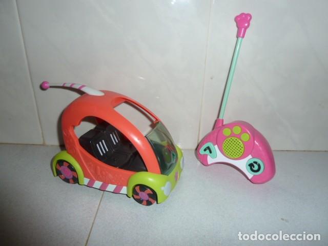 Casas de mu&ntilde;ecas: Coche RC Pet Shop. Hasbro 2011 - Foto 2