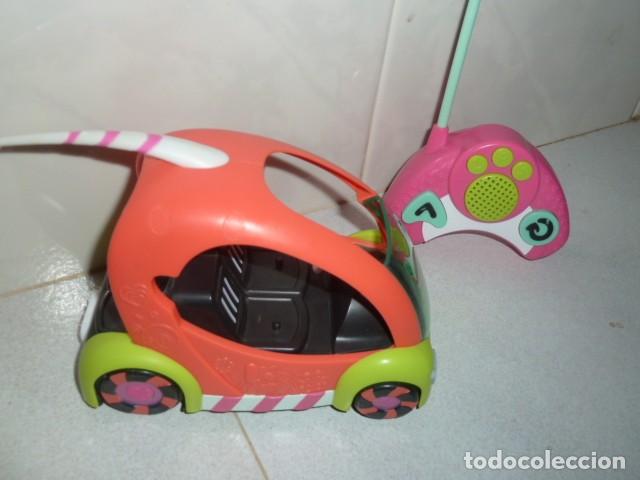 Casas de mu&ntilde;ecas: Coche RC Pet Shop. Hasbro 2011 - Foto 5