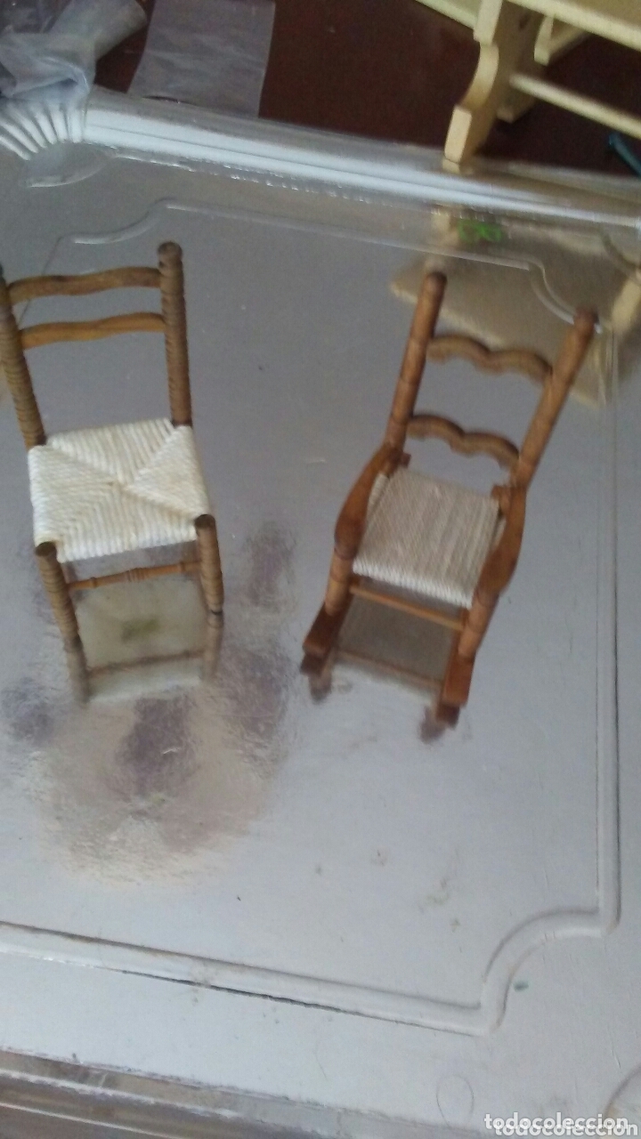 Casas de mu&ntilde;ecas: Silla y mecedora para casa de mu&ntilde;ecas - Foto 1