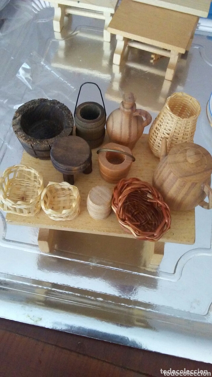 Casas de mu&ntilde;ecas: Lote de accesorios para casa de mu&ntilde;ecas - Foto 1