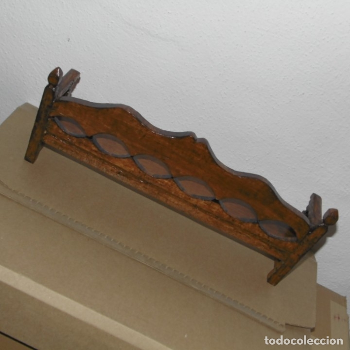 Casas de mu&ntilde;ecas: Esca&ntilde;o o banco de madera para mu&ntilde;ecas. - Foto 3