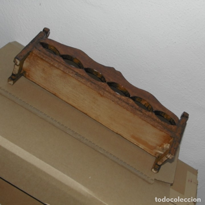 Casas de mu&ntilde;ecas: Esca&ntilde;o o banco de madera para mu&ntilde;ecas. - Foto 4