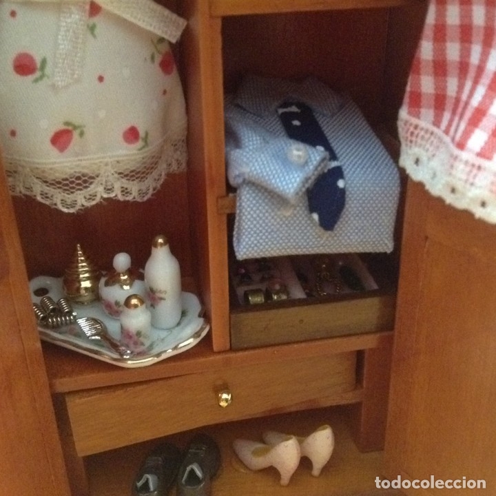 Casas de mu&ntilde;ecas: Armario con ropa.Reutter.NUEVO - Foto 6