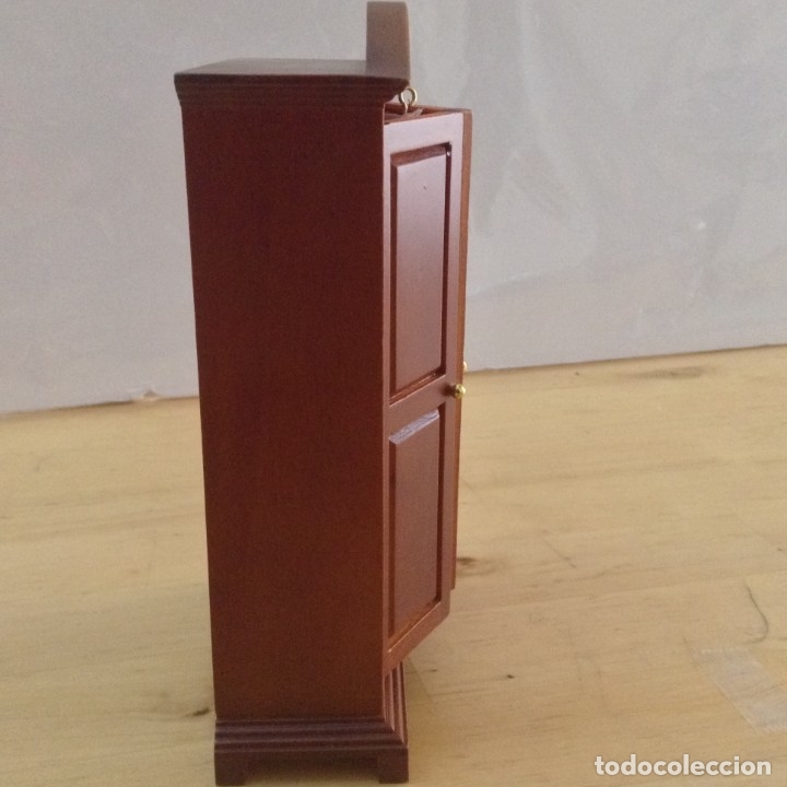 Casas de mu&ntilde;ecas: Armario con ropa.Reutter.NUEVO - Foto 8