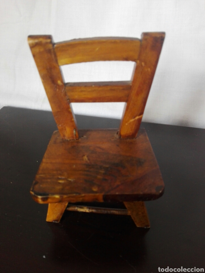 Casas de mu&ntilde;ecas: Silla sillita para mu&ntilde;eca en madera - Foto 1