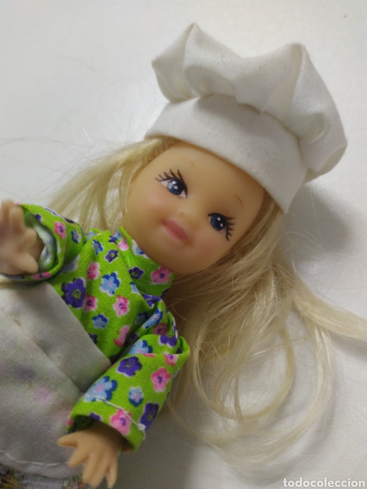 Casas de mu&ntilde;ecas: Mu&ntilde;eca y cocina de 12 cm, a&ntilde;os 70. - Foto 12