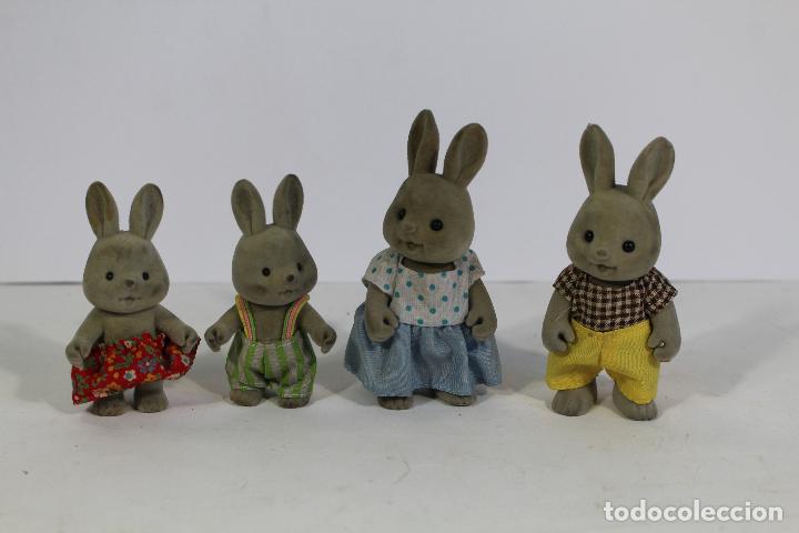 Casas de mu&ntilde;ecas: 4 mu&ntilde;equitos sylvanian families conejitos - Foto 2