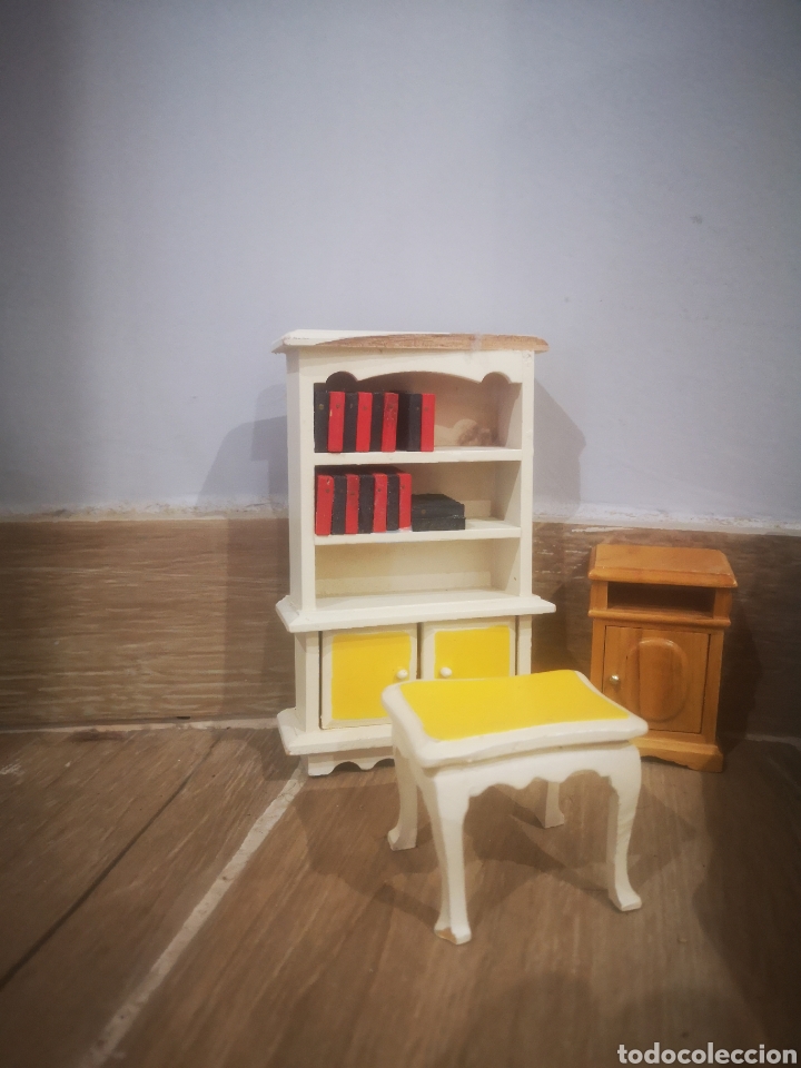 Casas de mu&ntilde;ecas: Lote de muebles para casa de mu&ntilde;ecas - Foto 2