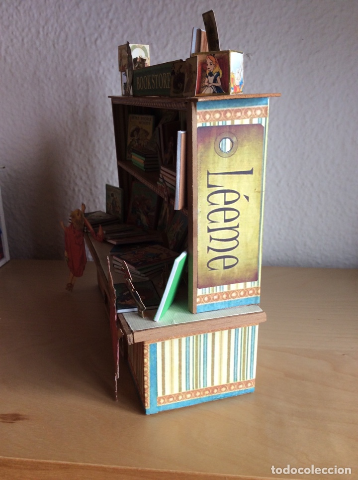 Casas de mu&ntilde;ecas: LIBRER&Iacute;A CUENTOS EXTRANJEROS - Foto 2