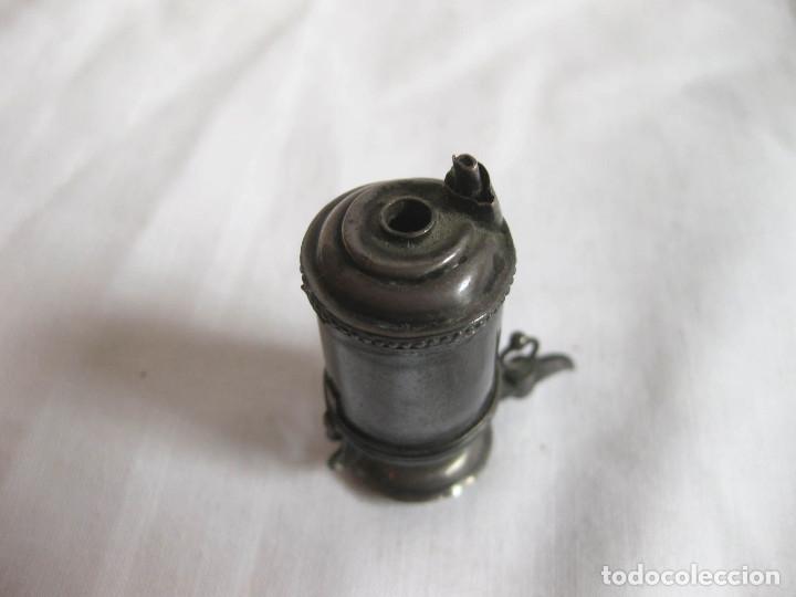 Casas de mu&ntilde;ecas: Cafetera o tetera en plata. Incompleta. - Foto 4