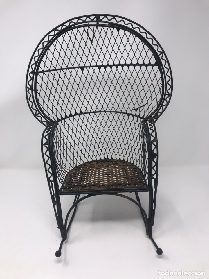 Casas de mu&ntilde;ecas: Sill&oacute;n de mu&ntilde;ecas en forja - Foto 1