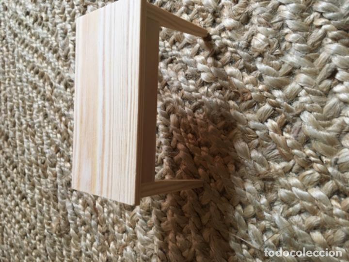 Casas de mu&ntilde;ecas: Mesa comedor casa mu&ntilde;ecas - Foto 1
