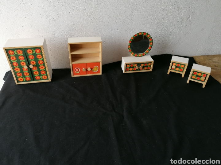 Casas de mu&ntilde;ecas: Lote de muebles de mu&ntilde;ecas a&ntilde;os 60 - Foto 1