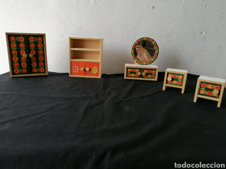 Casas de mu&ntilde;ecas: Lote de muebles de mu&ntilde;ecas a&ntilde;os 60 - Foto 2