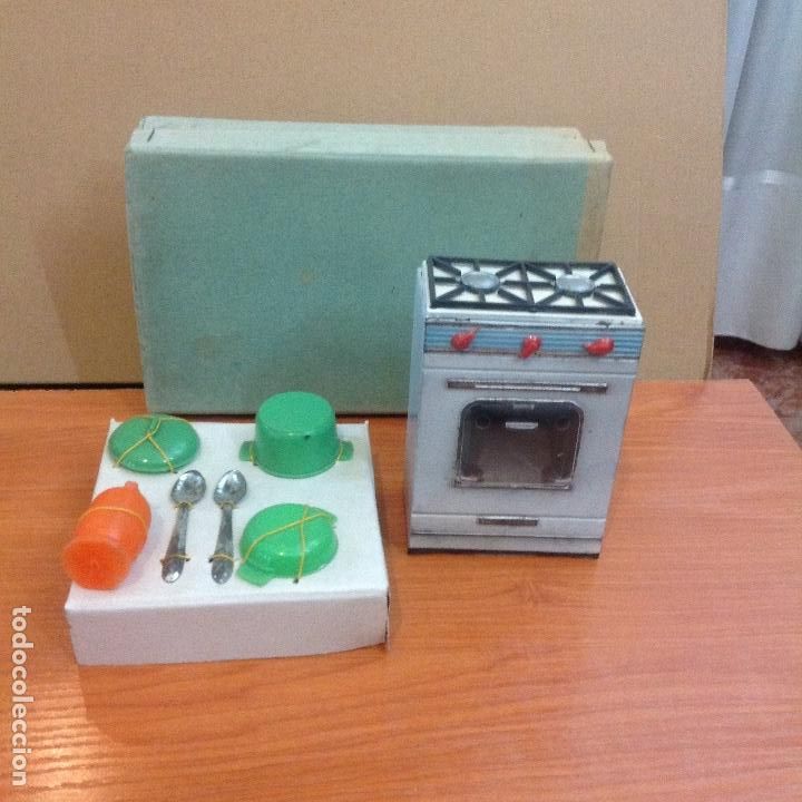 Casas de mu&ntilde;ecas: Cocina y complementos en su caja de Paya - Foto 2