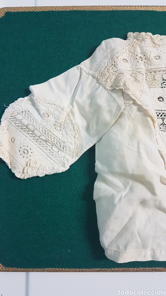Casas de mu&ntilde;ecas: ROPA DE MU&Ntilde;ECA O DE BEBE ANTIGUA. - Foto 3