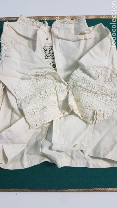 Casas de mu&ntilde;ecas: ROPA DE MU&Ntilde;ECA O DE BEBE ANTIGUA. - Foto 8
