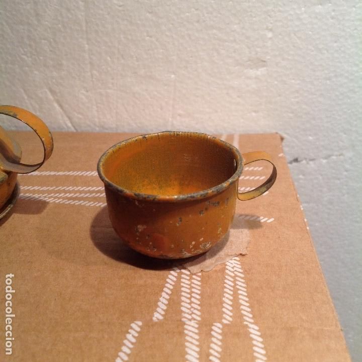 Casas de mu&ntilde;ecas: Tetera con dos tazas - Foto 3