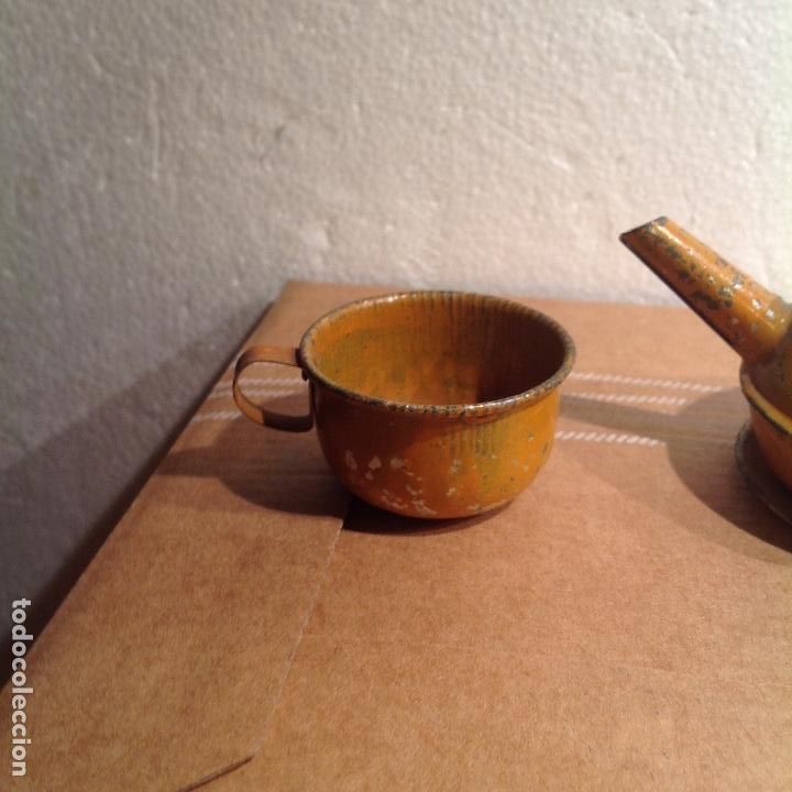 Casas de mu&ntilde;ecas: Tetera con dos tazas - Foto 4