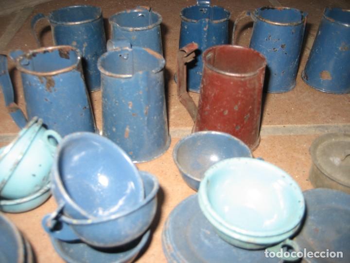 Casas de Muñecas: antiguo lote de utensilios cocina de hojalata para casa de muñecas vajilla taza jarra plato - Foto 3 - 265563534