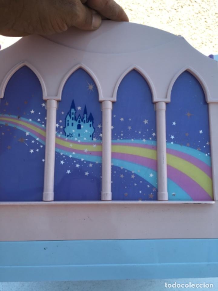 Casas de mu&ntilde;ecas: Casa de chabel de cenicienta - Foto 4