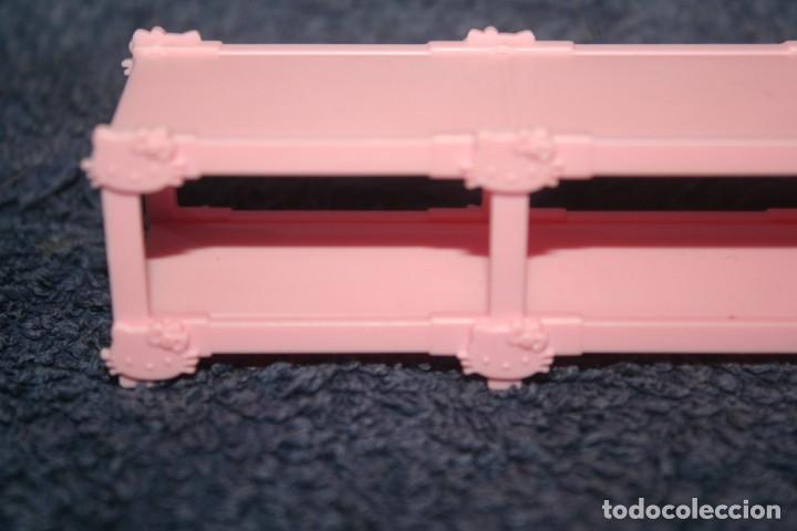 Casas de mu&ntilde;ecas: mueble la casa de hello kitty - Foto 2