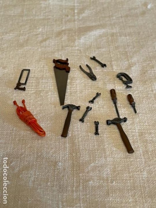 Casas de mu&ntilde;ecas: Herramientas en miniatura para casa de mu&ntilde;ecas - Foto 3