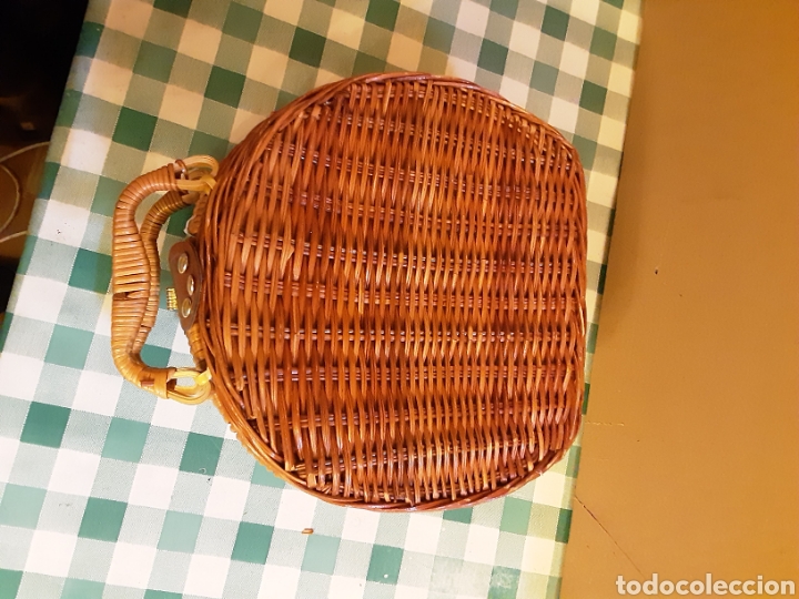 Casas de mu&ntilde;ecas: Baul mimbre con juego cafe mu&ntilde;ecas - Foto 5