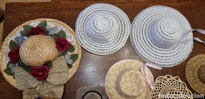 Casas de mu&ntilde;ecas: Lote de sombreros de paja - Foto 2