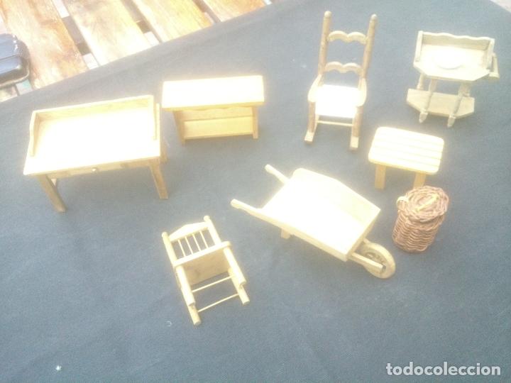 Casas de mu&ntilde;ecas: MOBILIARIO VARIADO MADERA - Foto 1