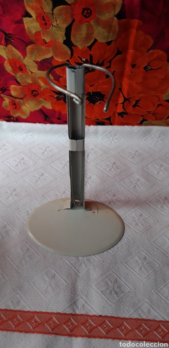 Casas de mu&ntilde;ecas: PEANA MU&Ntilde;ECA DE METAL - Foto 5