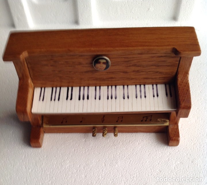Casas de mu&ntilde;ecas: PIANO MADERA EN MINIATURA - Foto 16