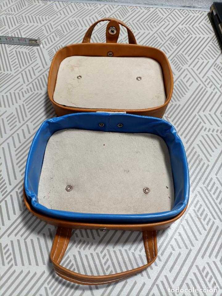 Casas de mu&ntilde;ecas: Antiguo nesecer de mu&ntilde;ecas - Foto 6