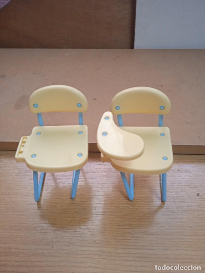 Casas de mu&ntilde;ecas: Sillas creo de chabel - Foto 1