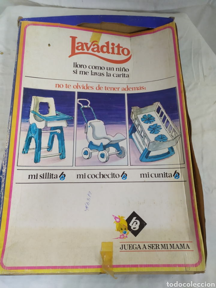 Casas de mu&ntilde;ecas: El d&iacute;a de Lavadito, ropa de cama de BeBe - Foto 2