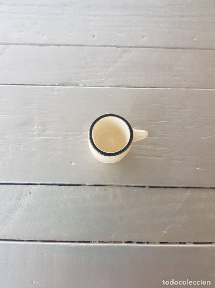 Casas de mu&ntilde;ecas: Taza miniatura de loza - Foto 2