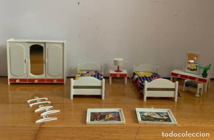 Casas de mu&ntilde;ecas: DORMITORIO CASA DE MU&Ntilde;ECAS, HOGARIN, A&Ntilde;O 70 - Foto 1
