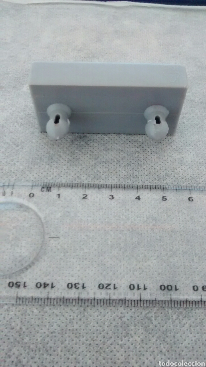 Casas de mu&ntilde;ecas: PERCHERO DE COLGAR PARA MU&Ntilde;ECAS - Foto 3