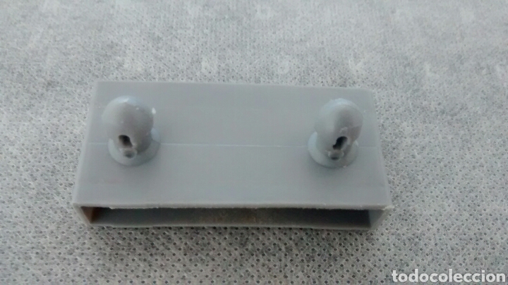 Casas de mu&ntilde;ecas: PERCHERO DE COLGAR PARA MU&Ntilde;ECAS - Foto 1