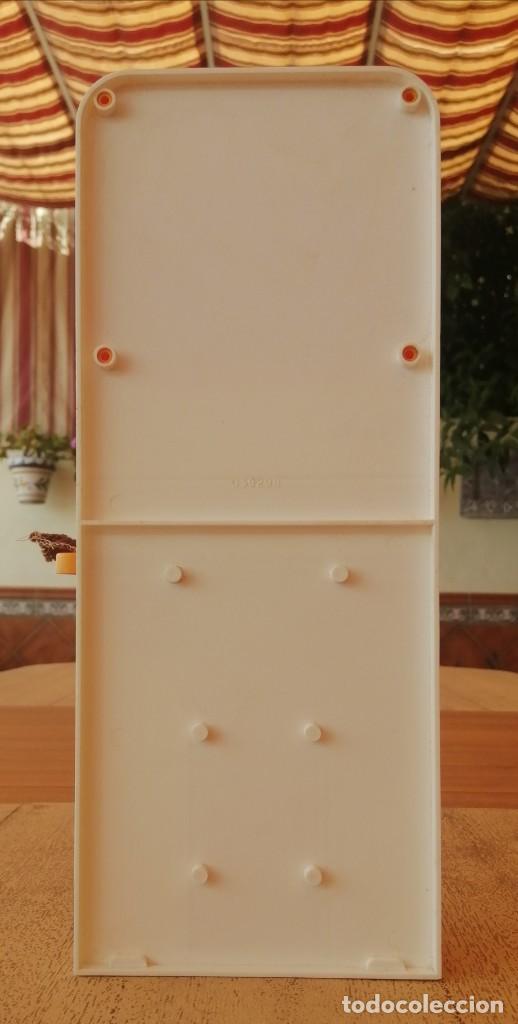 Casas de mu&ntilde;ecas: Lavabo Sindy Pedigree, con caja original - Foto 3
