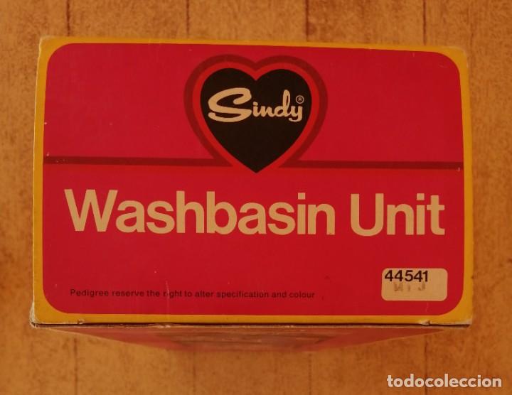 Casas de mu&ntilde;ecas: Lavabo Sindy Pedigree, con caja original - Foto 17