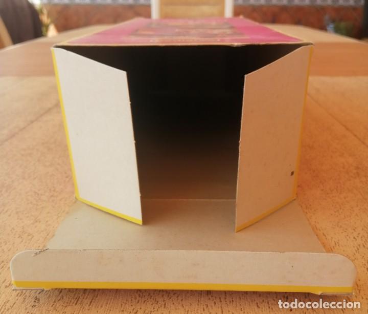 Casas de mu&ntilde;ecas: Lavabo Sindy Pedigree, con caja original - Foto 19