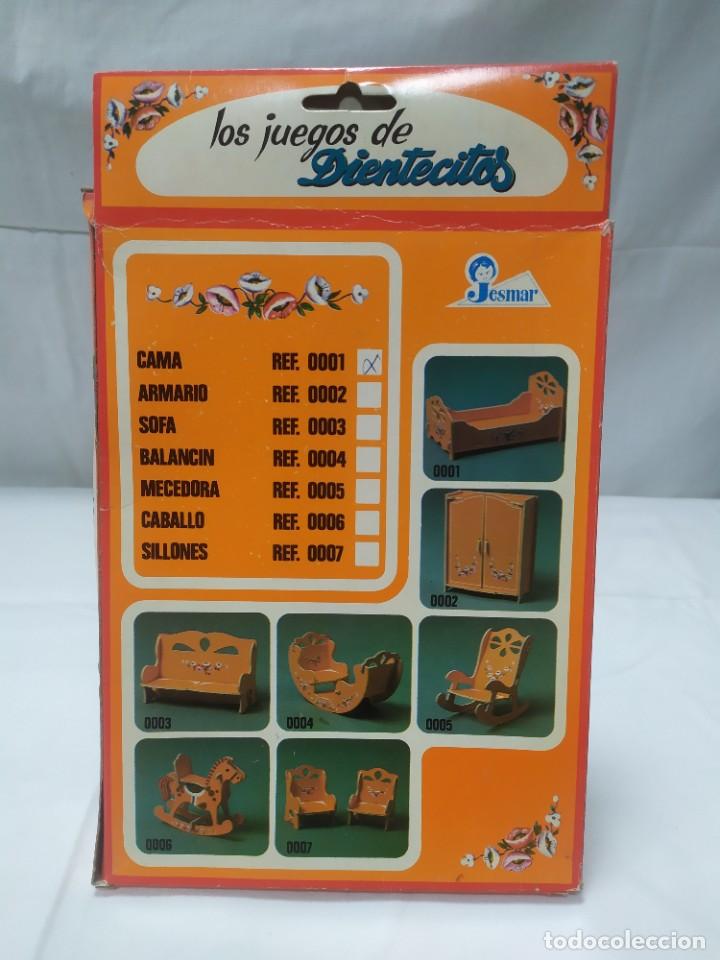 Casas de mu&ntilde;ecas: Los juegos de dientecitos de Jesmar, cama. - Foto 2