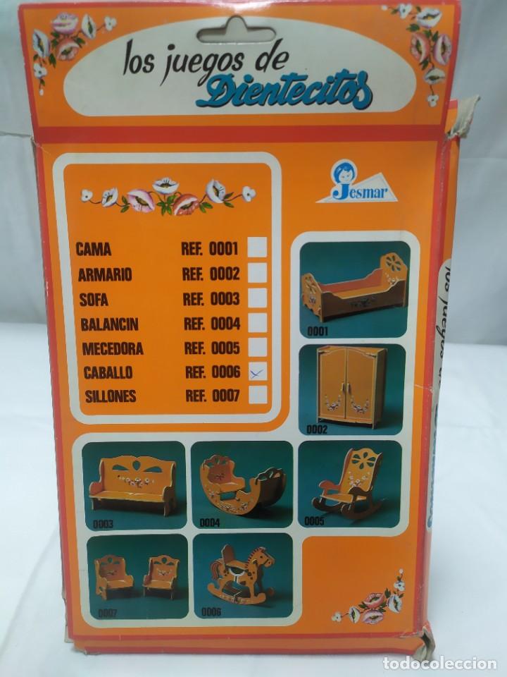 Casas de mu&ntilde;ecas: Los dientecitos de Jesmar, caballo. - Foto 2